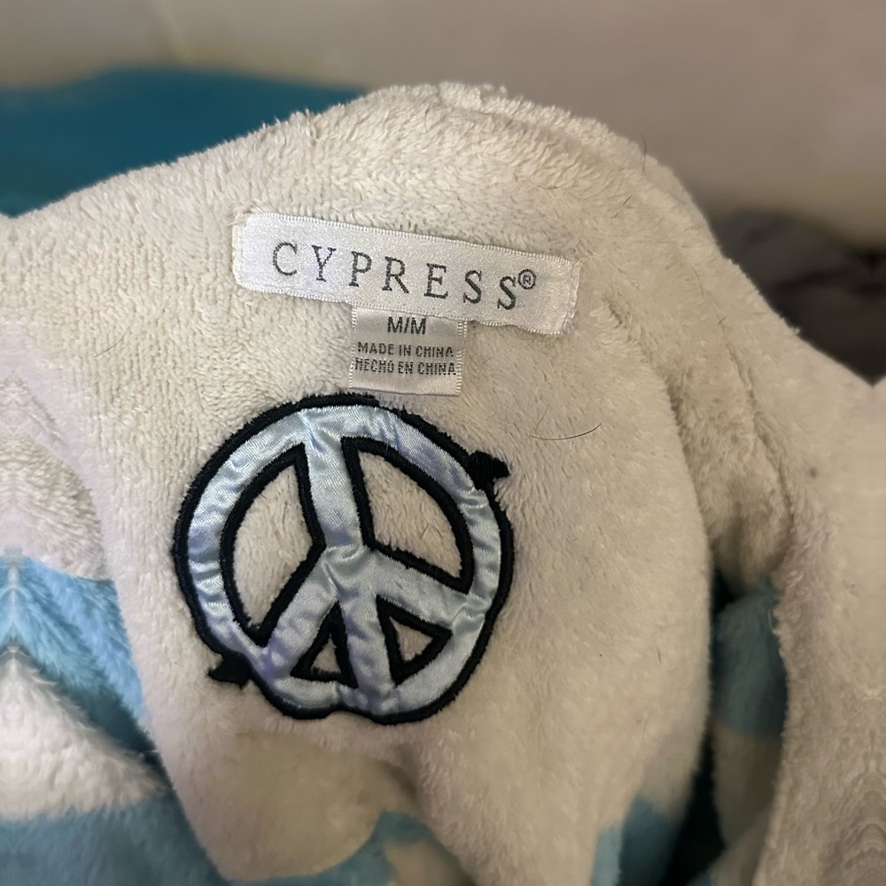 Women's Blue and White Robe